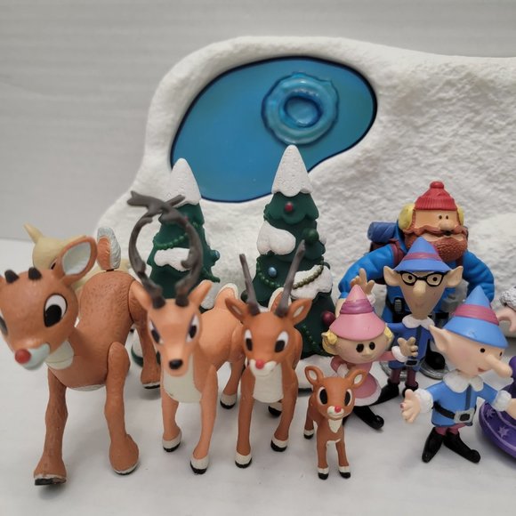 Memory Lane Rudolph The Red Nosed Reindeer A Couple of Misfits Island Figure LOT - Picture 16 of 16